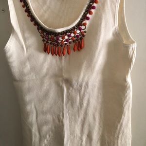 Beautiful tank top off white with beads size S